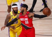 NG体育-关于比赛局势复杂引发热议！，詹姆斯在FPX比赛中爆冷比赛高潮迭起的信息